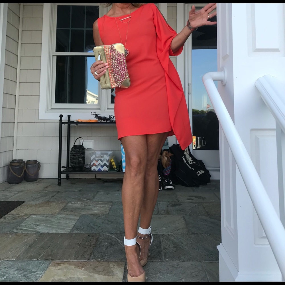 Dress size M - Picture 2 of 6